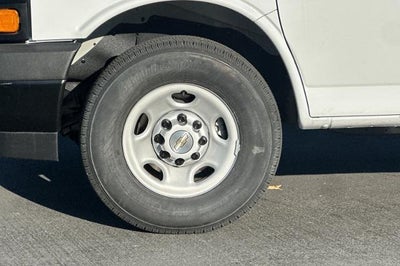 2025 Chevrolet Express Cargo 2500 Base