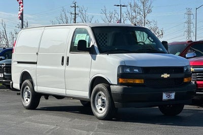2025 Chevrolet Express Cargo 2500 Base