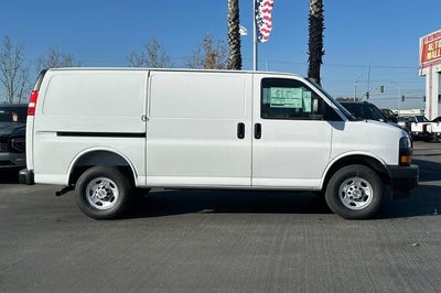 2025 Chevrolet Express Cargo 2500 Base