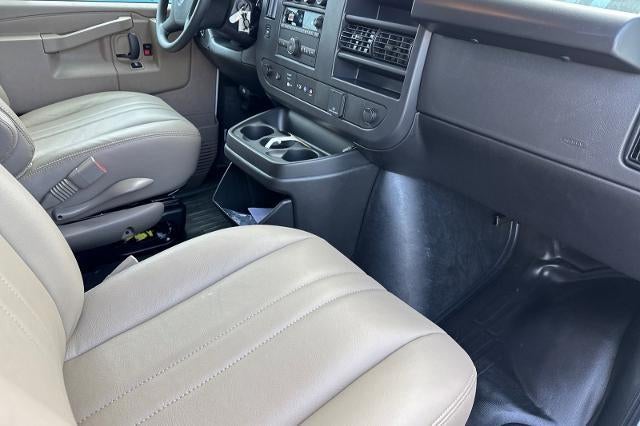 2025 Chevrolet Express Cargo 2500 Base