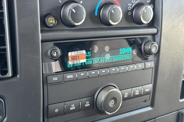 2025 Chevrolet Express Cargo 2500 Base