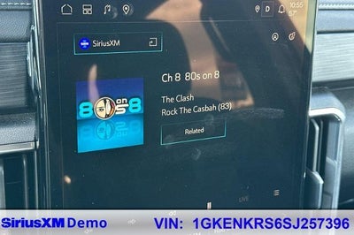 2025 GMC Acadia Elevation