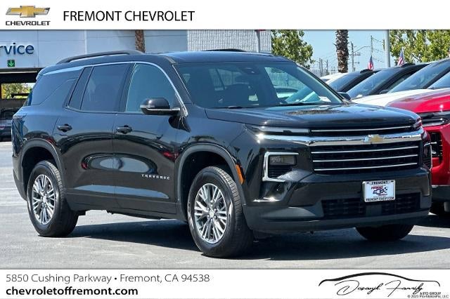 2024 Chevrolet Traverse LT