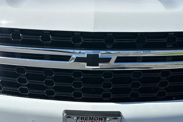 2022 Chevrolet Suburban LS