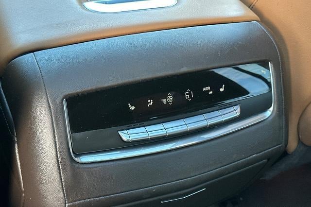 2023 Cadillac Escalade ESV Premium Luxury