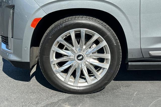 2023 Cadillac Escalade ESV Premium Luxury