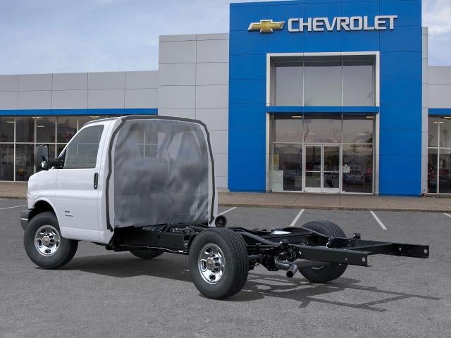 2026 Chevrolet Express Cutaway 3500 Base