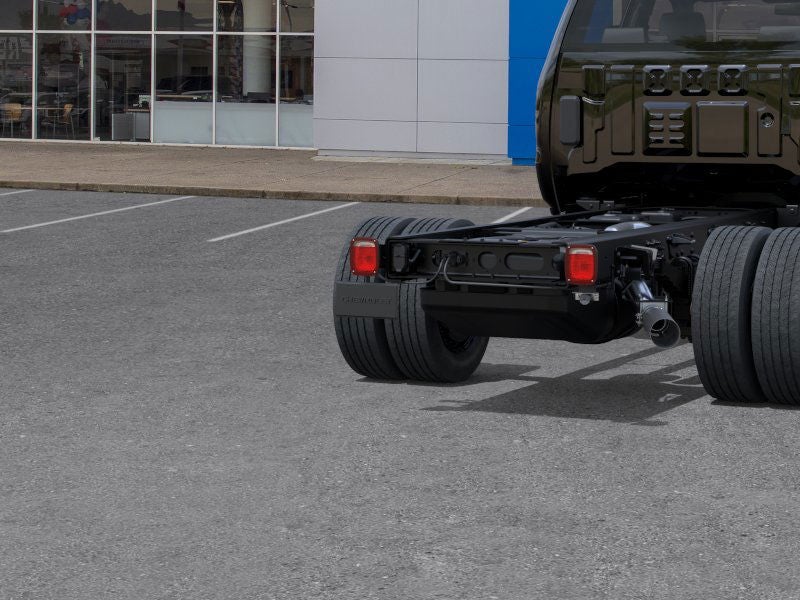 2025 Chevrolet Silverado 4500 HD Work Truck