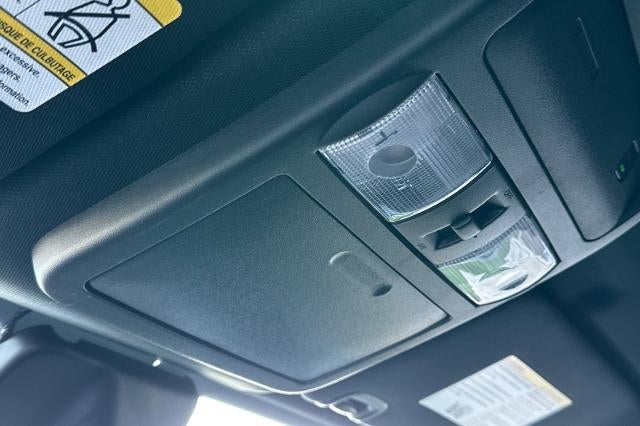 2023 Nissan Frontier Crew Cab PRO-X 4x2