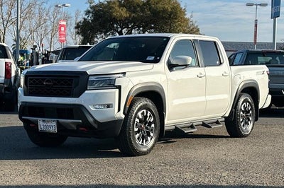 2023 Nissan Frontier Crew Cab PRO-X 4x2