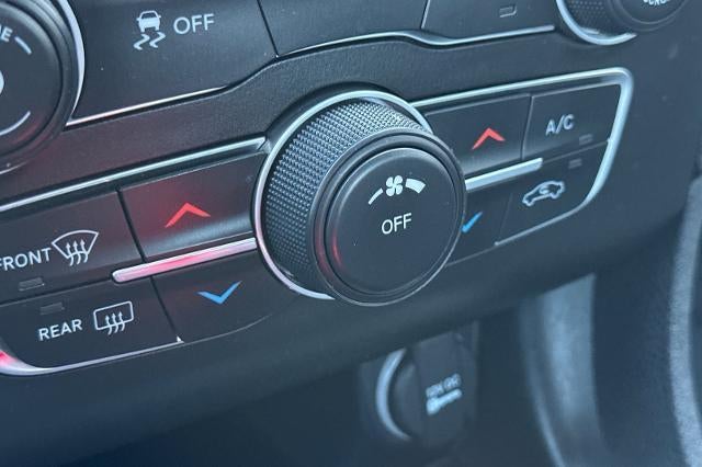 2021 Dodge Charger SXT RWD