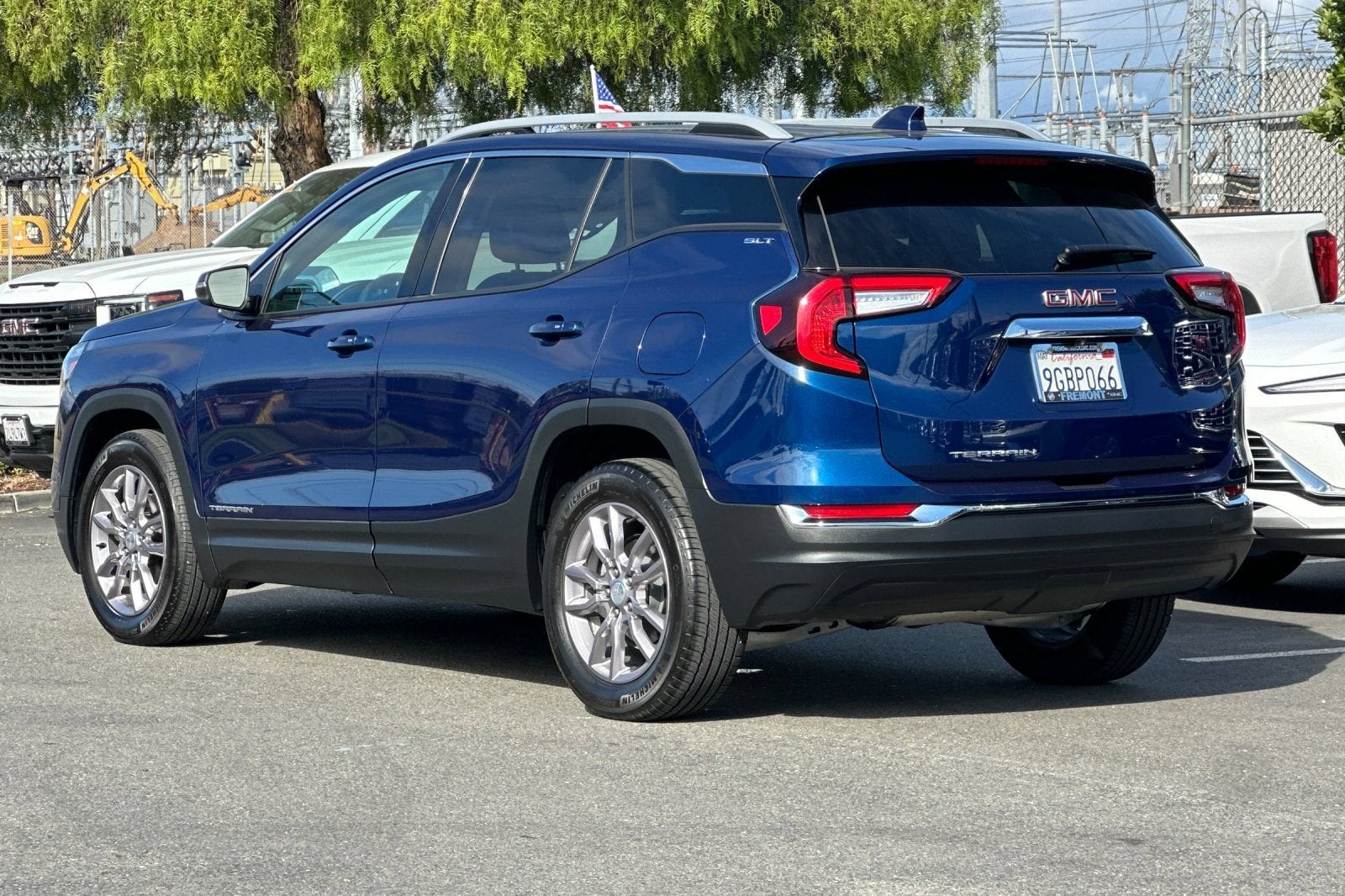 2023 GMC Terrain SLT