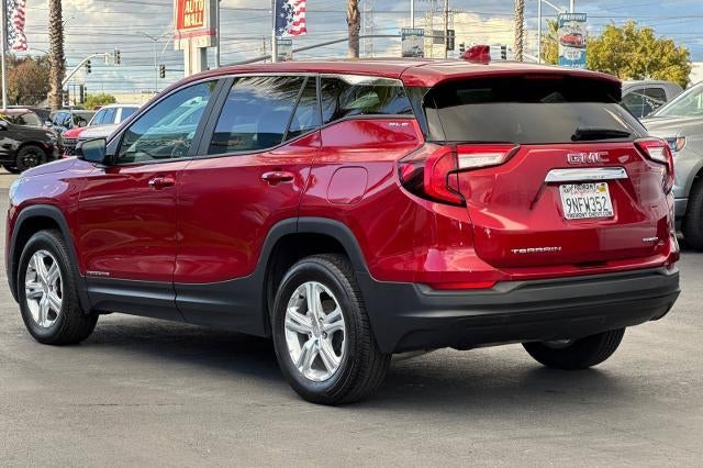2024 GMC Terrain SLE