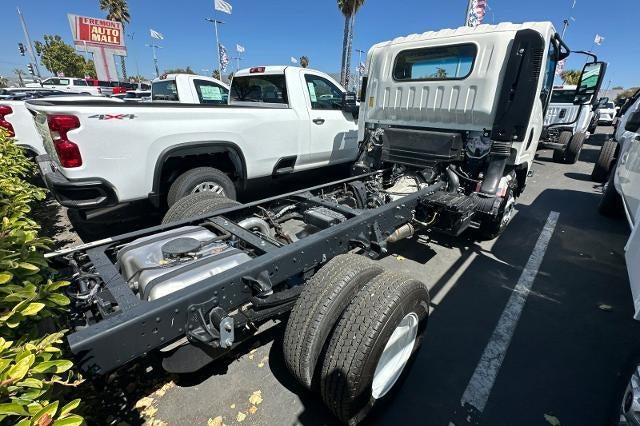 2026 Chevrolet Low Cab Forward 3500 HG 2WD Reg Cab 109"