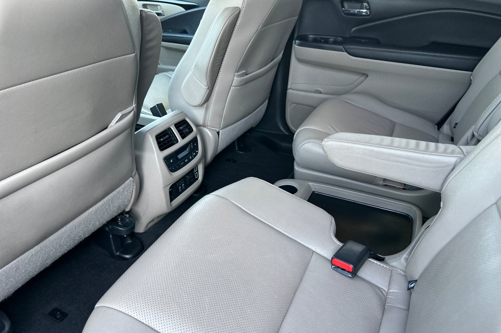 2021 Honda Pilot AWD Elite