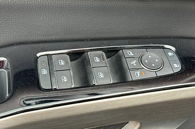 2023 Nissan Pathfinder Platinum FWD