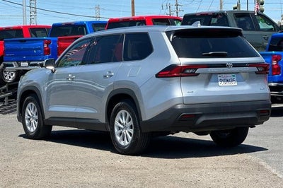 2025 Toyota Grand Highlander XLE