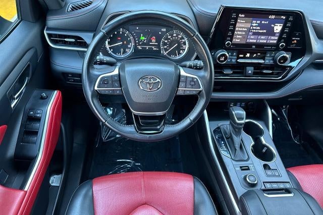 2022 Toyota Highlander XSE