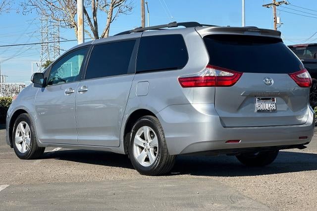 2015 Toyota Sienna LE AAS