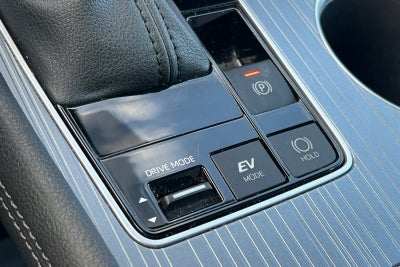 2025 Toyota Sienna LE