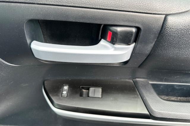 2018 Toyota Tundra SR5 5.7L V8
