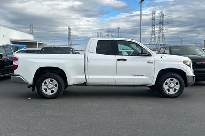 2018 Toyota Tundra SR5 5.7L V8