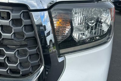 2018 Toyota Tundra SR5 5.7L V8
