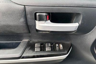2018 Toyota Tundra SR5 5.7L V8