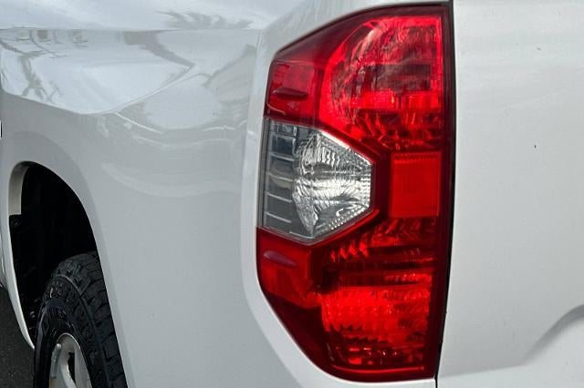 2018 Toyota Tundra SR5 5.7L V8