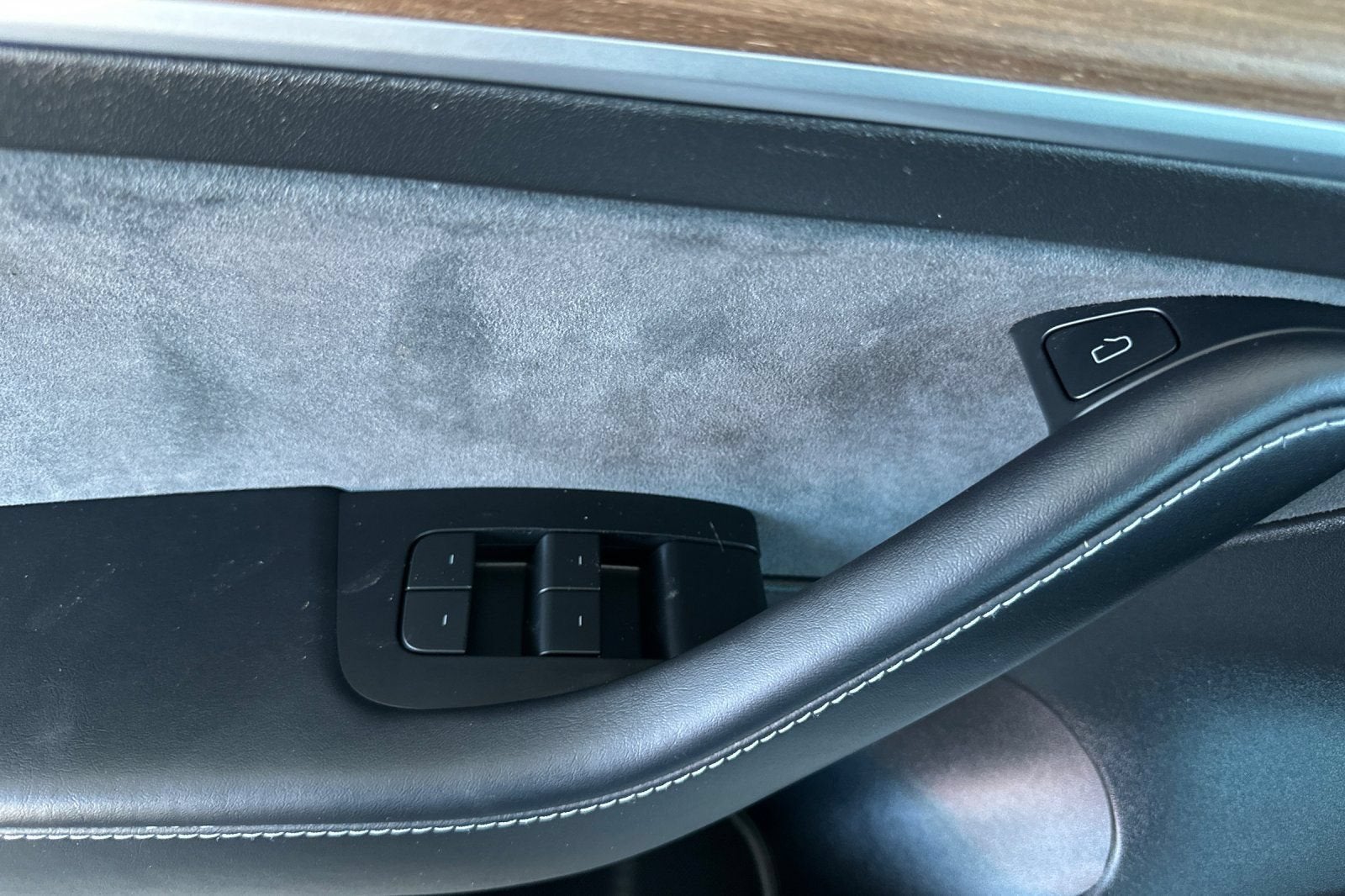 2022 Tesla Model 3 Base