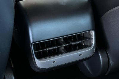 2022 Tesla Model 3 Base