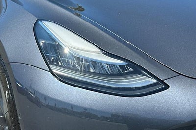 2019 Tesla Model 3 Mid Range