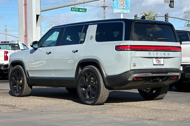 2023 RIVIAN R1S Adventure