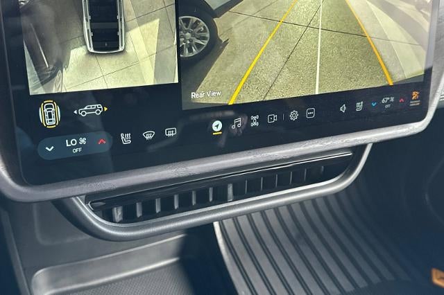 2023 RIVIAN R1S Adventure