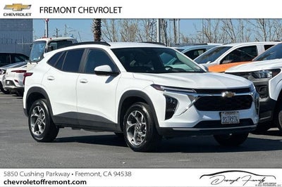 2025 Chevrolet Trax LT