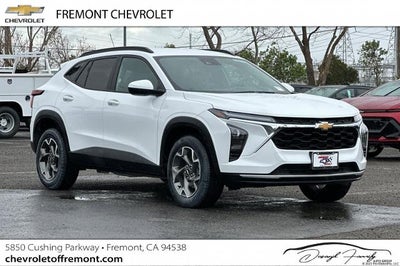 2025 Chevrolet Trax LT