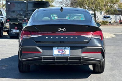 2025 Hyundai Elantra Hybrid SEL Sport