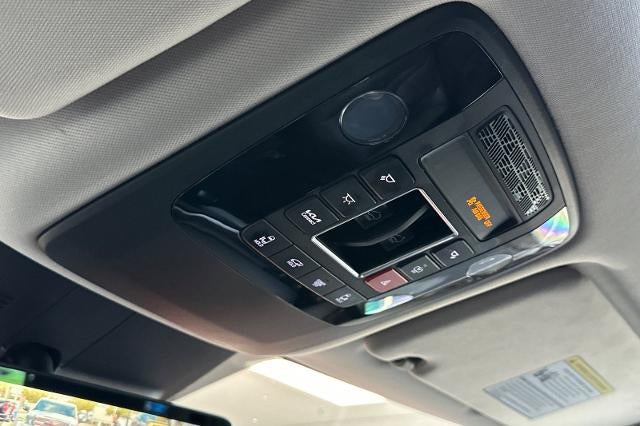 2025 Kia Carnival MPV SX Prestige