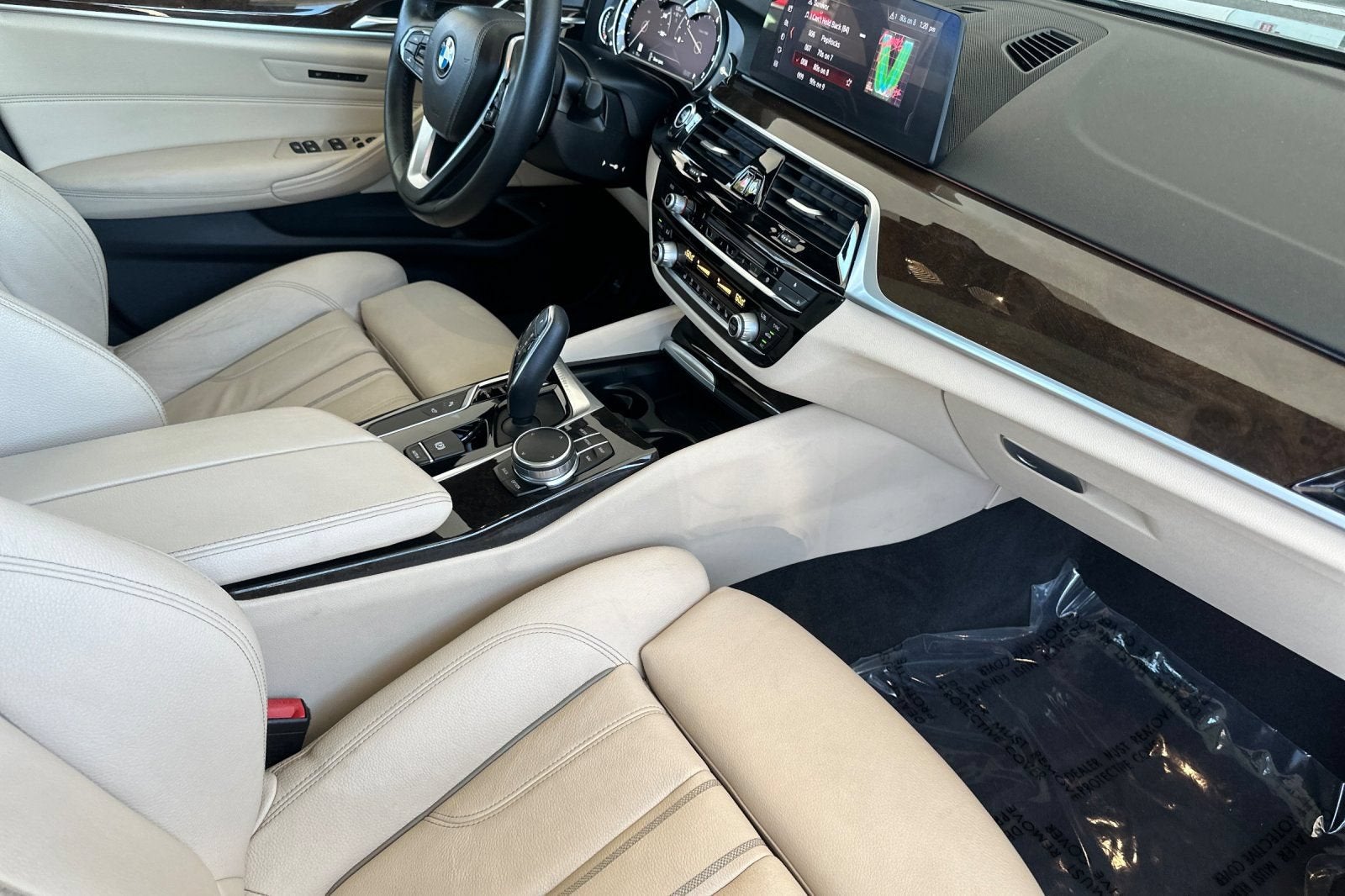 2017 BMW 530i 530i