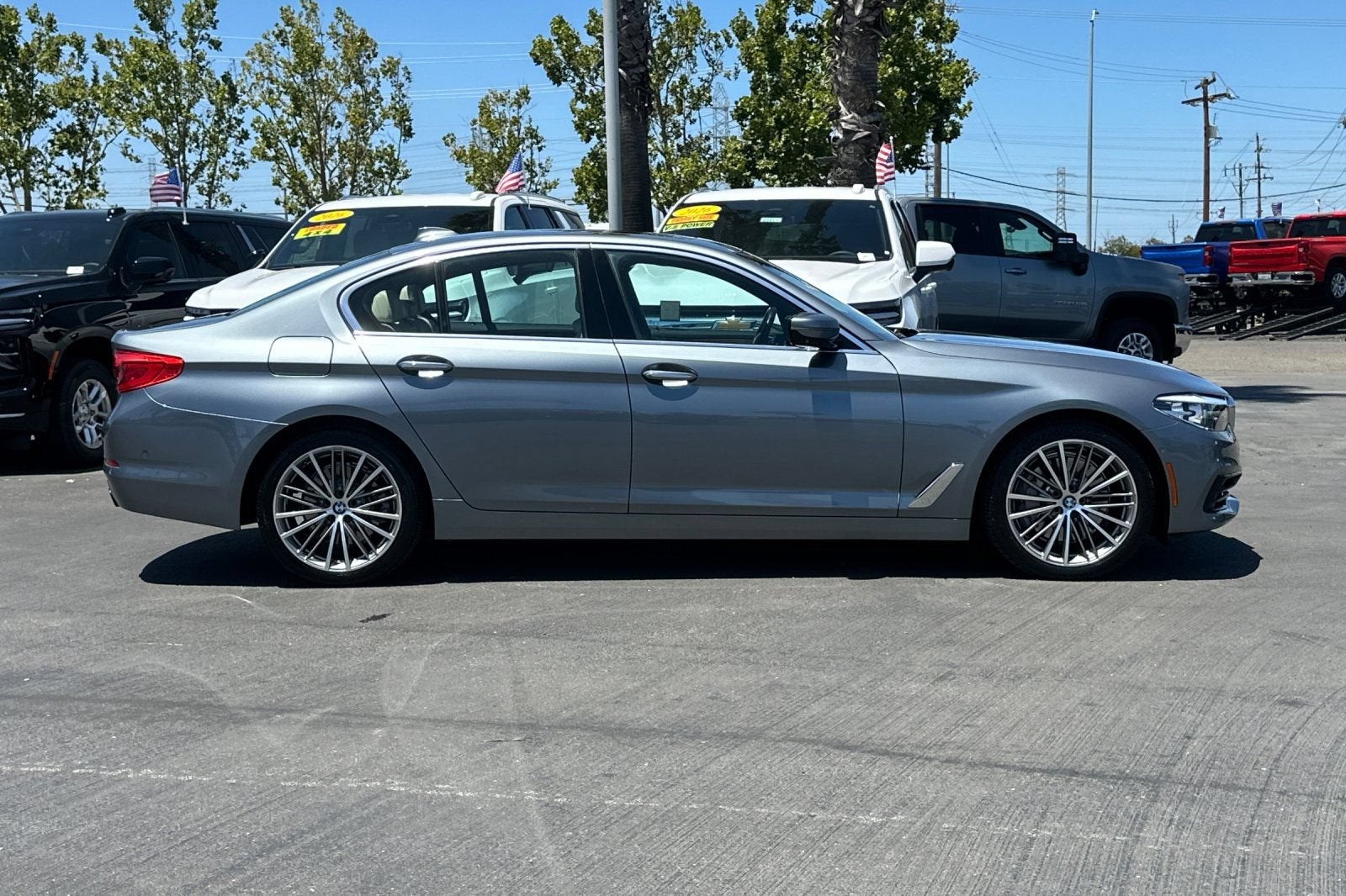 2017 BMW 530i 530i