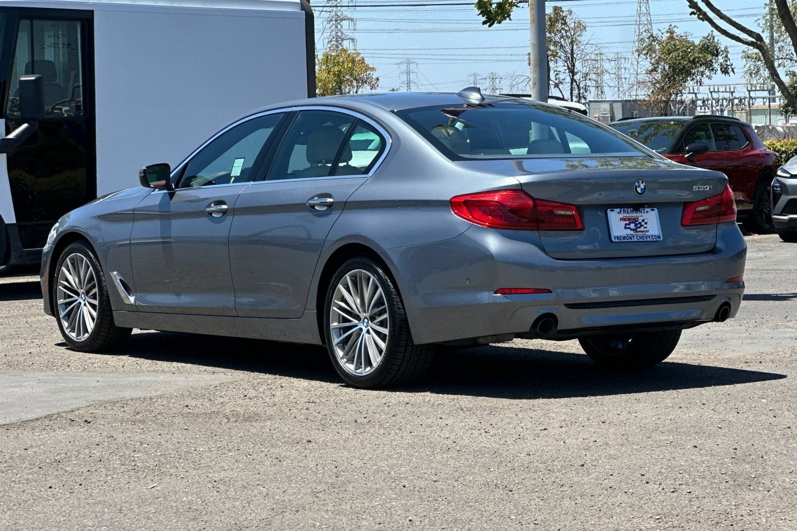2017 BMW 530i 530i