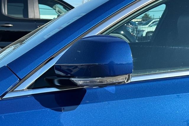 2023 Cadillac CT4 Luxury