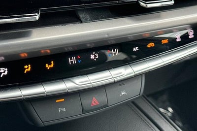 2025 Cadillac XT4 Premium Luxury