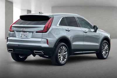 2025 Cadillac XT4 Premium Luxury