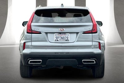 2025 Cadillac XT4 Premium Luxury