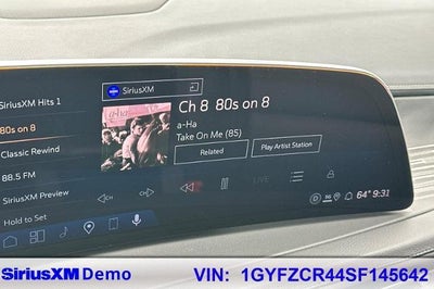 2025 Cadillac XT4 Premium Luxury