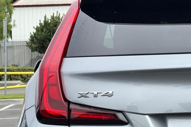 2024 Cadillac XT4 Premium Luxury