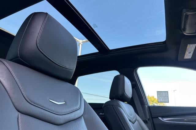 2023 Cadillac XT5 Sport