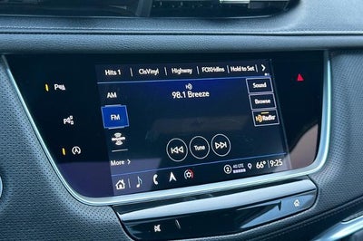 2023 Cadillac XT5 Sport