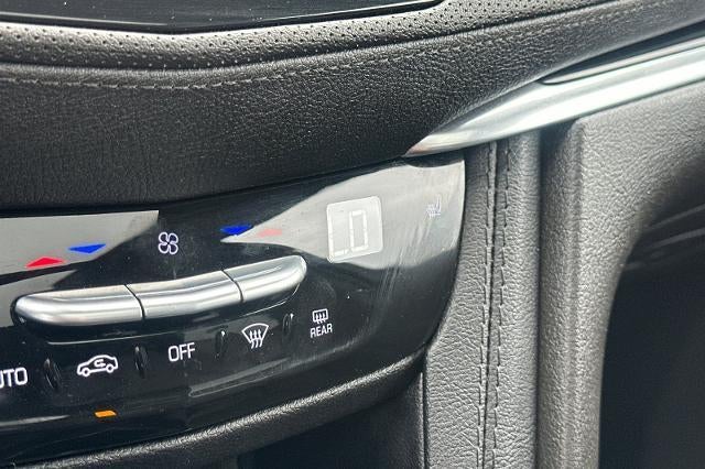 2023 Cadillac XT6 Luxury